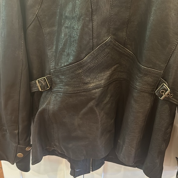 Vintage leather Jacket with faux fur collar - Banana Republic - Picture 11 of 14